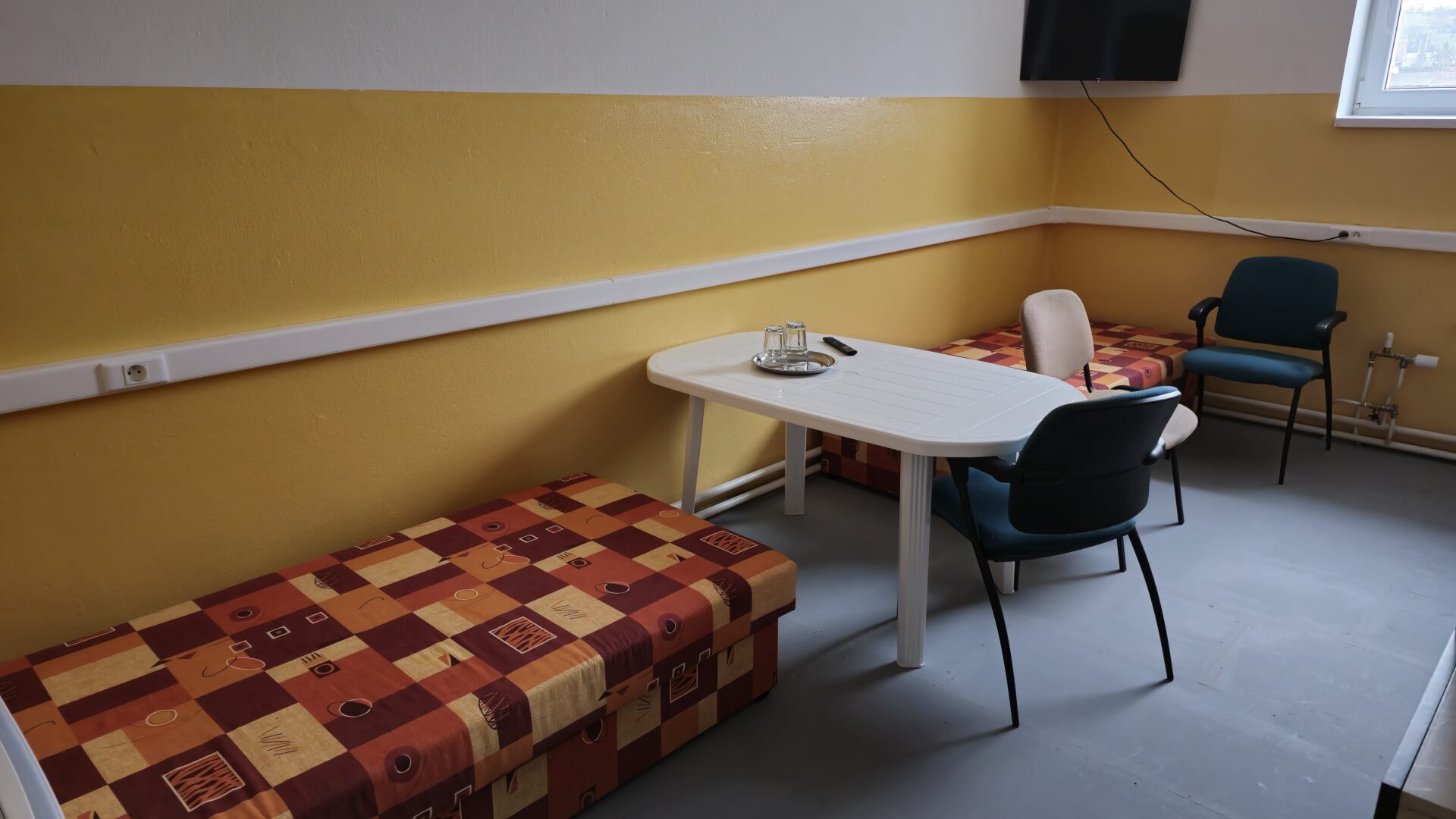 ubytovanie pre robotnikov presov