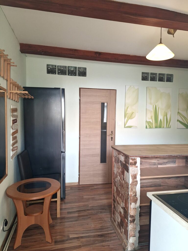 Lacné ubytovanie blízko Levic