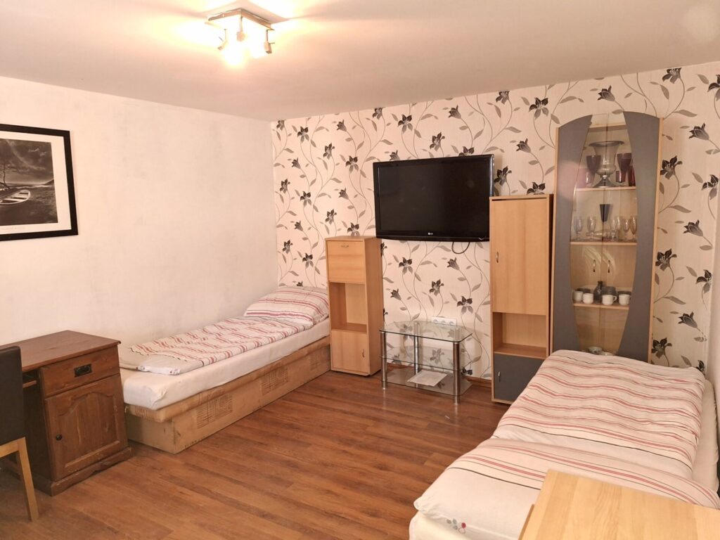 Lacné ubytovanie blízko Levic